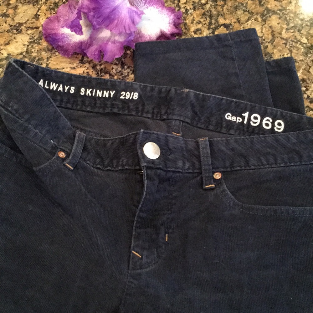 Gap corduroy jeans, navy, size 29/8, always skinny